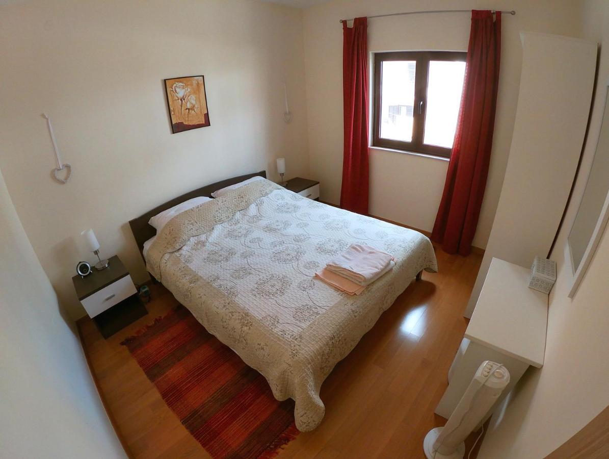 Apartmani Roic Stari Grad  Buitenkant foto